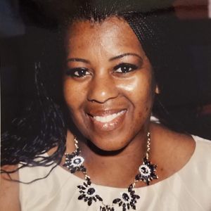 Meet your Posher, Suzette